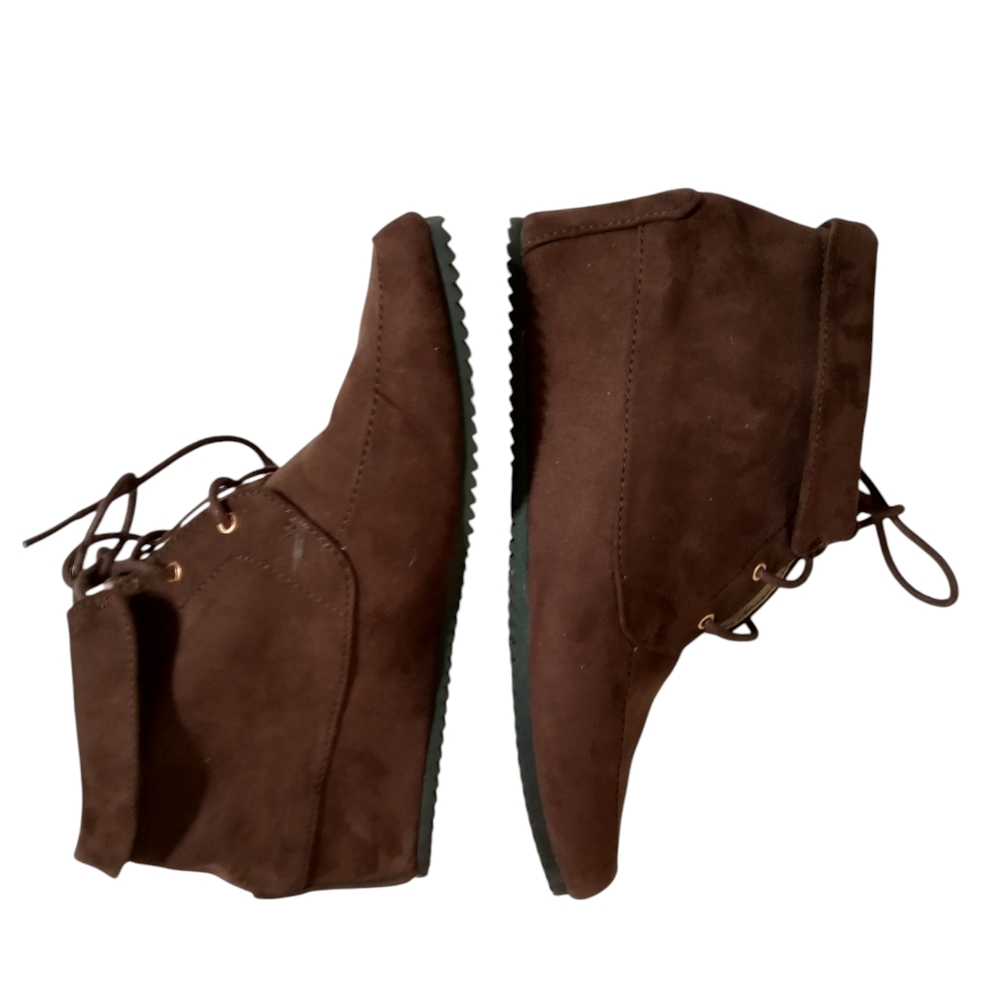 American Eagle Brown Ankle Booties